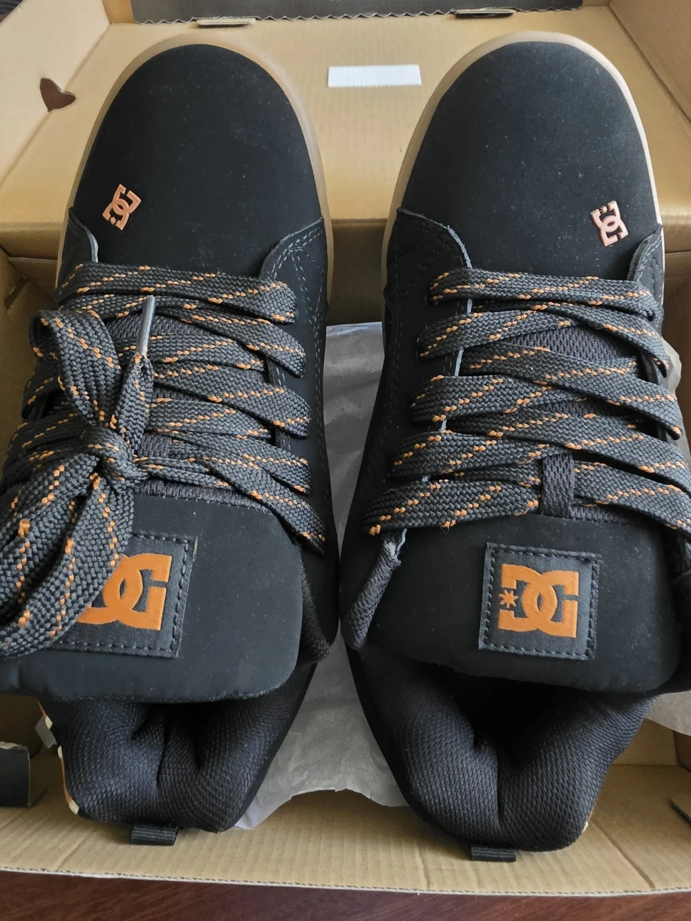 DC Men’s Black Sneakers with Brown Accents